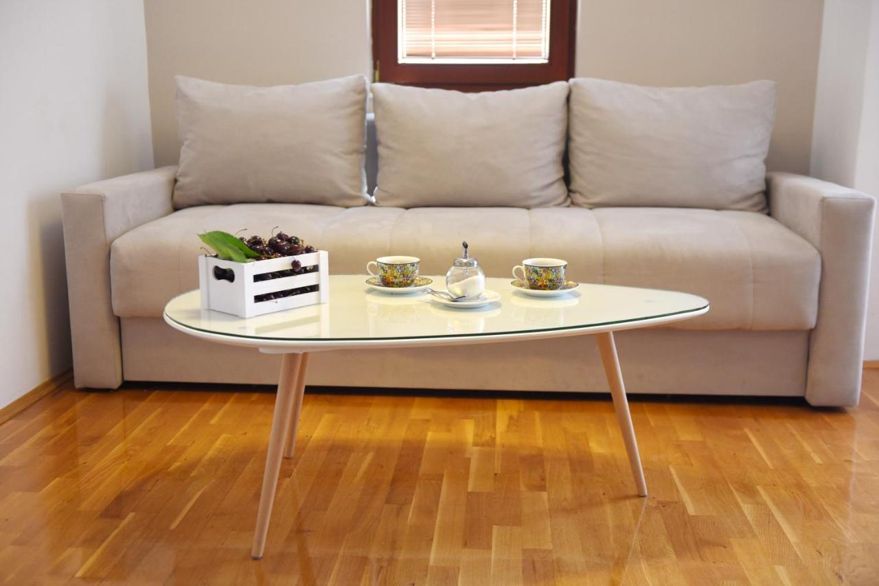 Si Apartments Ohrid With Free Parking ภายนอก รูปภาพ