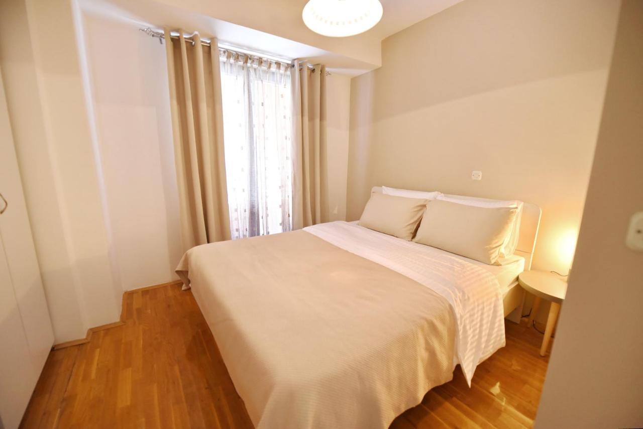 Si Apartments Ohrid With Free Parking ภายนอก รูปภาพ